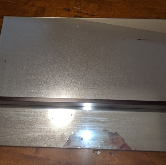 2 Floating Wall Mirrors Excellent Condition - Picture 3 of 4